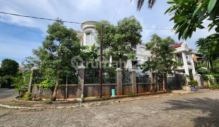 Rumah Hoek Villa Permata ******** Jakart Utara