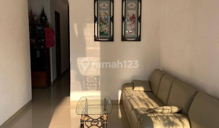 Dijual Rumah 2 Lantai Bagus Jalan 3 Mobil 2