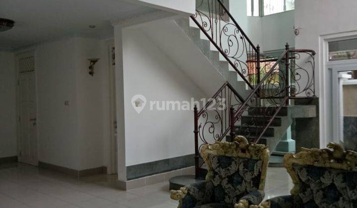 Dijual Rumah Kayu Mas Jakarta Timur 2