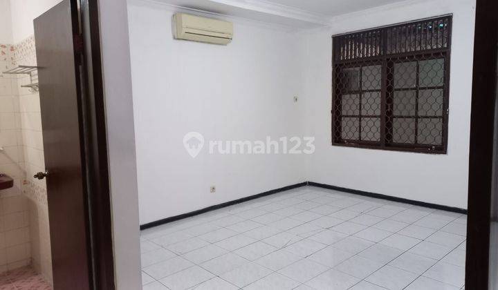 Disewakan Rumah 2 Lantai Di Janur Indah Kelapa Gading 1