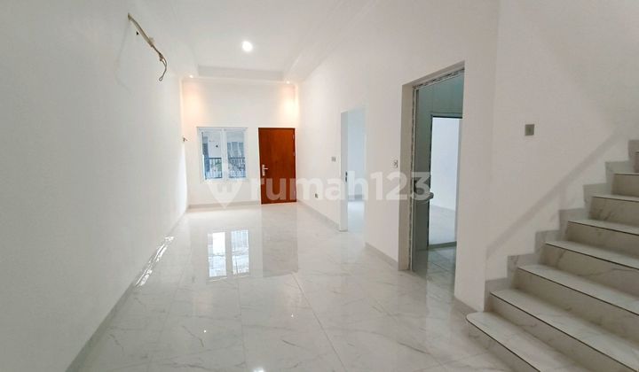 2-Storey Brand New House 102 M2 Kelapa Gading 2