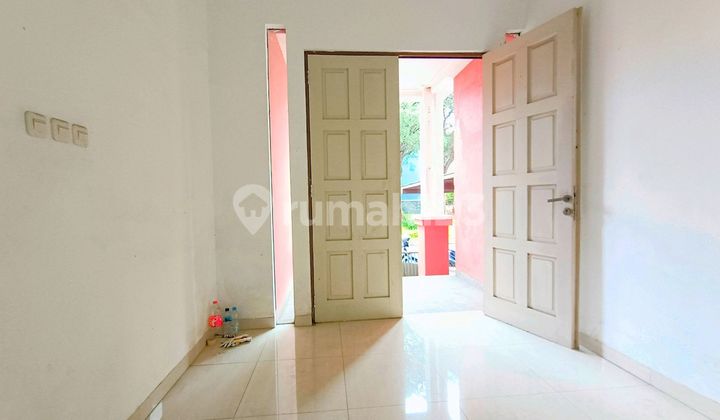 3-Story Garden House with Swimming Pool in Kelapa Gading 2