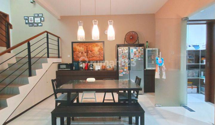 Rumah 5 Kamar Full Furnished 3 Lantai Terdekat Mall Kelapa Gading 2