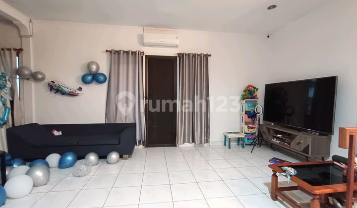 Beautiful Ready-to-Occupy House 153 M2 Gading Kirana Below Market Price