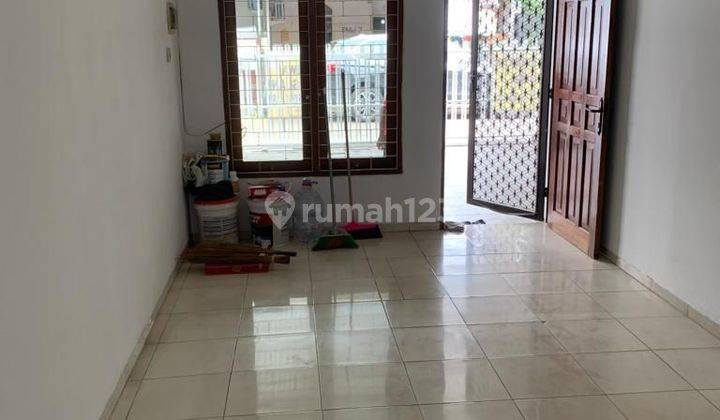 Dijual rumah di Kelapa Cengkir Barat 1