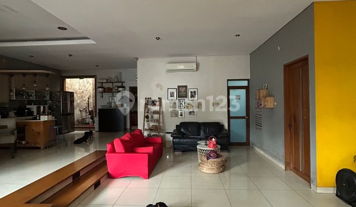 DIJUAL RUMAH HOOK 2 LT.  JANUR ASRI KELAPA GADING 2