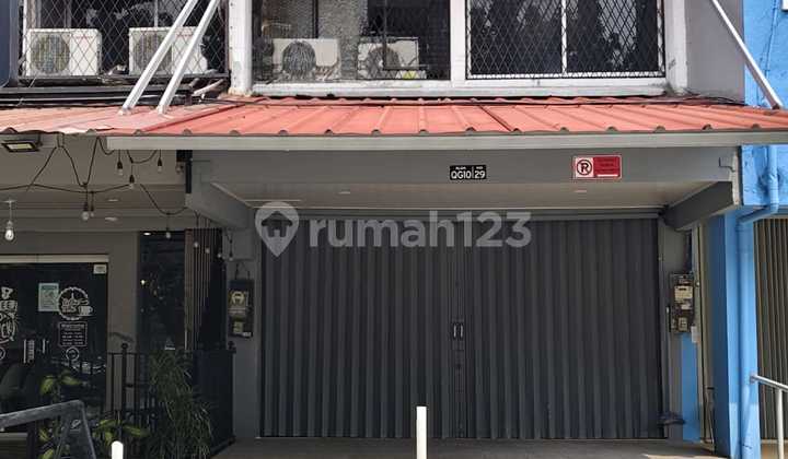 Dijual Cepat Ruko 2 Lantai Baru Renovasi Hybrida Samping Sekolah