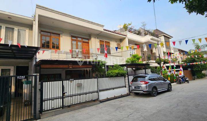 Di Jual Rumah 2 Lt, Siap Huni, di Janur Indah Kelapa Gading, Lokasi Depan Mkg 1