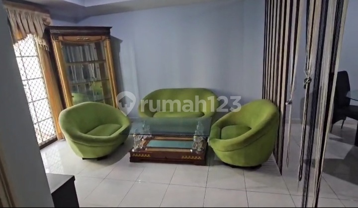 Dijual Apartemen Gading Resort LT 8 Full Furnished