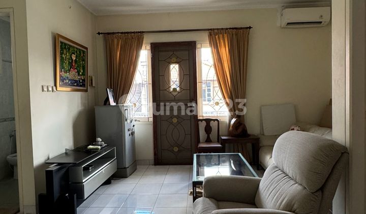 Dijual Cepat Rumah 2 Lantai Gading Kirana Termurah 2