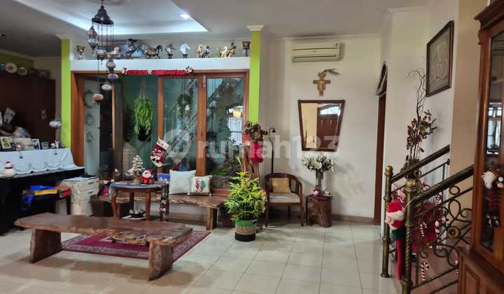 Dijual Rumah Hoek Gading Kirana 15 X 17 Jalan Lebar