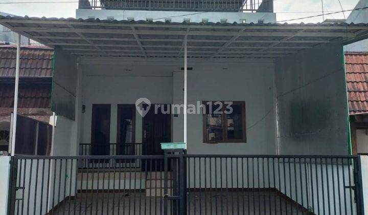 Dijual Rumah Kelapa Molek Kelapa Gading 2 Lantai 1