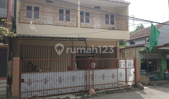 House by the Roadside in South Bogor Suitable for Business and Residence 2