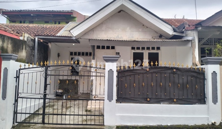 Disewakan Rumah Nyaman & Tenang Dekat Smk-Smak Bogor (Smakbo) - 5 Menit ke Tol, Baru Renovasi