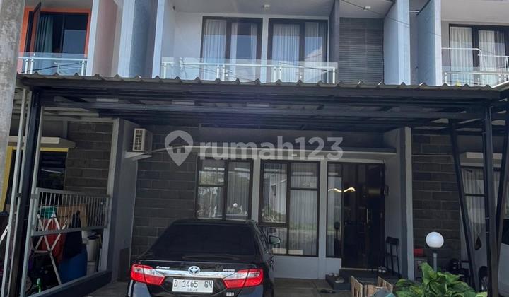Take Over Rumah 2 Lantai Full Furnished Graha Laras - 5 Menit ke Tol, Pinggir Jalan Raya, 250 Juta!