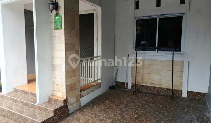Beautiful Bogor Villa House 3 Near Station, Toll Road & Mall - Ready to Occup 2