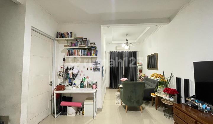 2.5 Story Townhouse, Beautiful, Well-Maintained in Bogor City, Good House with SHM. 2