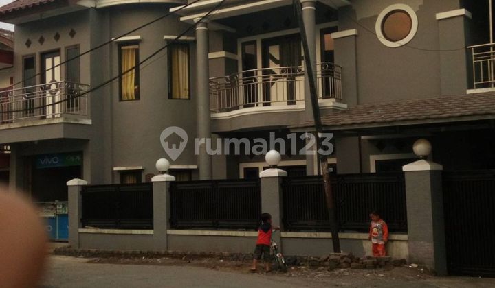 Dijual Rumah Kokoh, Ada Kios Untuk Usaha, Pinggir Jalan Raya Cipanas 2