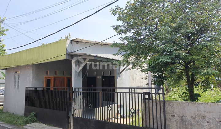 Dijual Rumah Bonus Tanah Samping, Akses 2 Mobil Di Pamoyanan