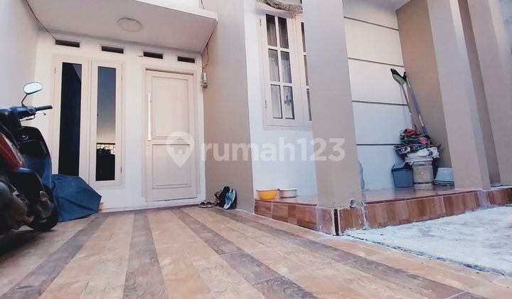 Ready-to-Occupy House Near Bojong Gede Station, Flood-Free 2