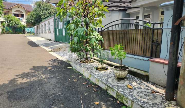 For Rent House in Indraprasta, Gas+ Stove+ Water Heater For Rent House in Indraprasta, Gas+ Stove+ Water Heater