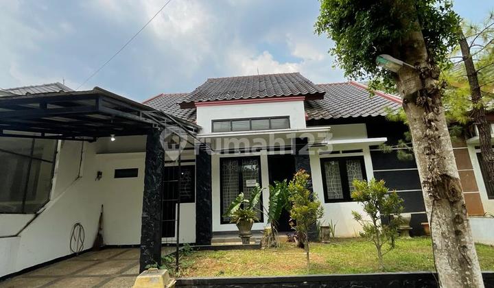 Disewakan Rumah Semifurnish Strategis di The Nature Mutiara Sentul -Dekat Tol Jagorawi &Aeon Disewakan Rumah Semifurnish Strategis di The Nature Mutiara Sentul -Dekat Tol Jagorawi &Aeon