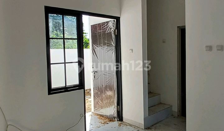 Two-Story House, Located by the Cibungbulang Main Road 2