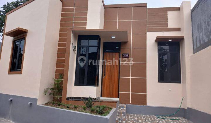 Dijual Rumah Sudah Renovasi di Sukahati, Cibinong 1