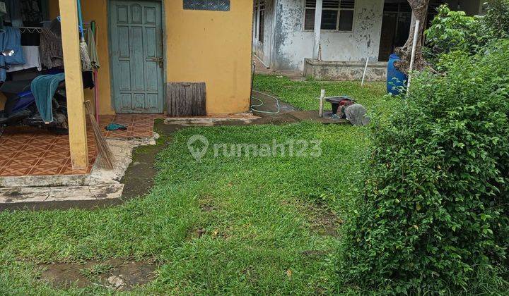 Dijual Rumah Dengan Halaman Luas, di Jl. Sirojul Munir Nanggewer, Cibinong 2