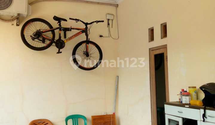 Jual Cepat Rumah Full Renovasi, Belakang Stadion Pakansari 2