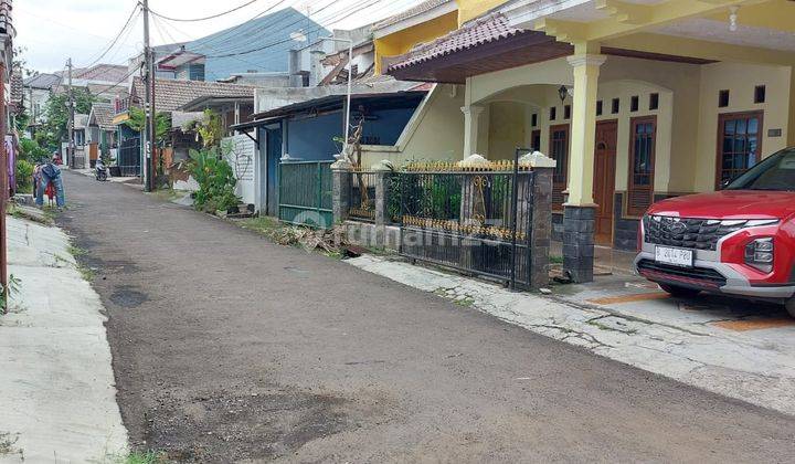 Dijual Rumah Siap Huni 2 Lantai di Villa Bogor Indah 1 2