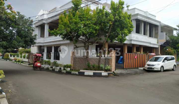 Dijual Rumah 3 Lantai, Posisi Hook Di Taman Yasmin Dijual Rumah 3 Lantai, Posisi Hook Di Taman Yasmin