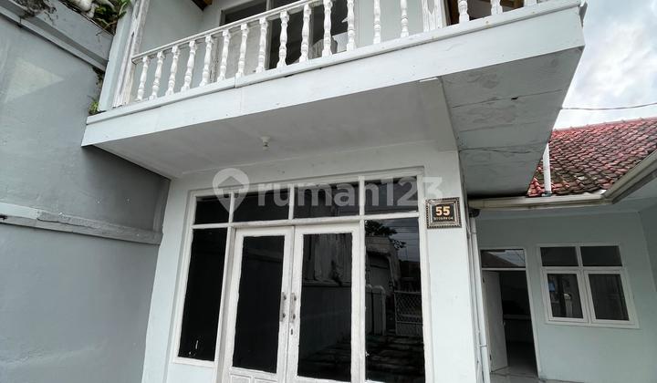 For Sale! Spacious & Highly Strategic House in Kuningan City Center - Land Area 230 M² 2
