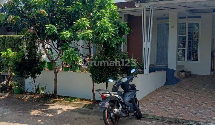 tampak depan dijual. rumah banyak bonusnya, di