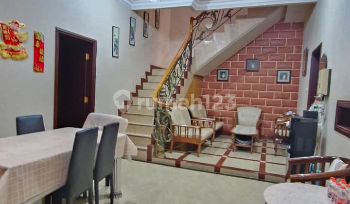 Dijual Rumah Siap Huni 2 Lantai di Sunter Agung Taman Nyiur, Jakarta Utara 2