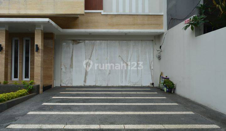 Dijual Cepat Rumah Mewah 2 Lt di Kemang Ampera Jakarta Selatan 2