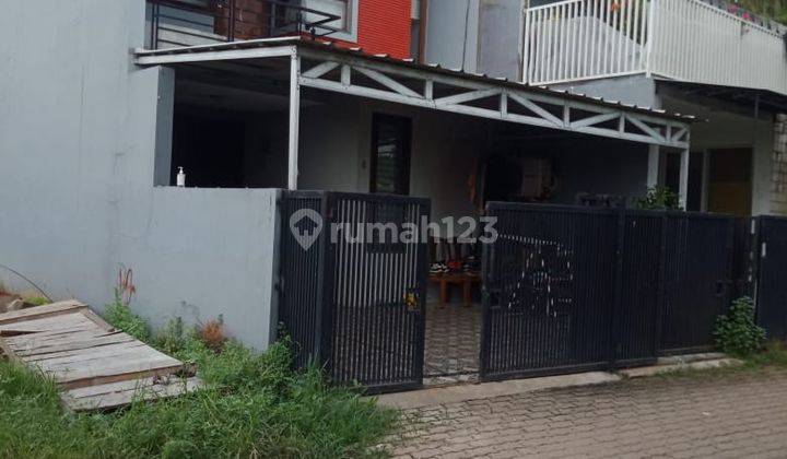 Dijual Rumah Komplek 2 Lantai di Adhyaksa Perbatasan Jakarta Barat 2