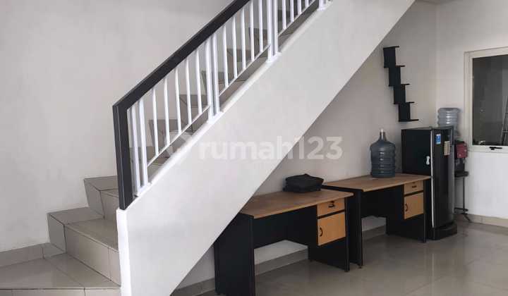 For Rent Neat House Ready to Occupy Residence West Jakarta