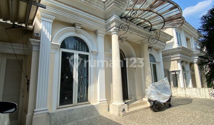 For Sale Spacious House in Les Belles Mansion Cluster, BSD, Tangerang