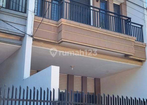 Jual Cepat Rumah 3 Lantai di Gelong Baru Tomang Jakarta Barat  1