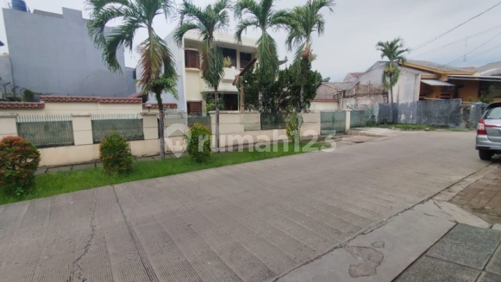 Rumah dan 2 Kav Kosong di Kav Dki Meruya Nego Serius