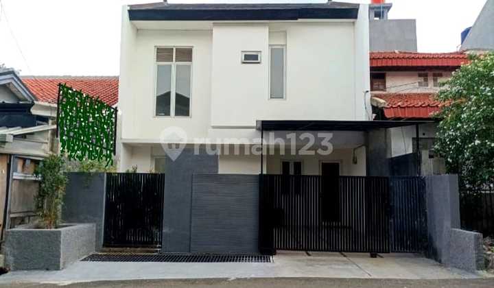 Rumah Bagus Rapih Dalam Komplek Duren Sawit Jakarta Timur Siap Huni 2