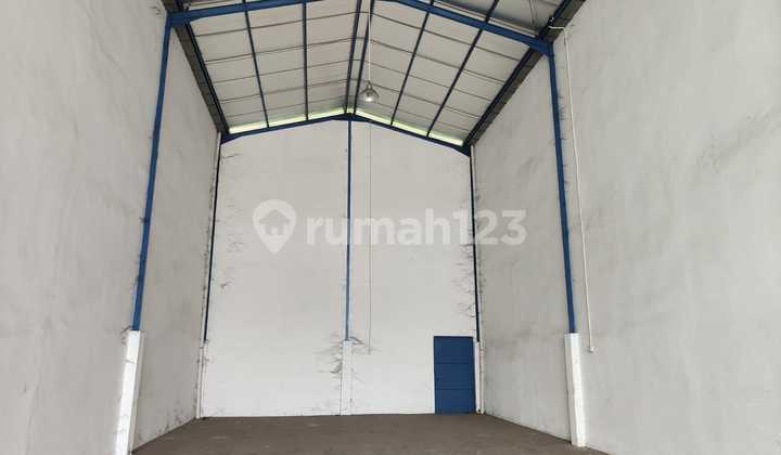 For Immediate Rent: Warehouse in Central Cakung Warehouse Area