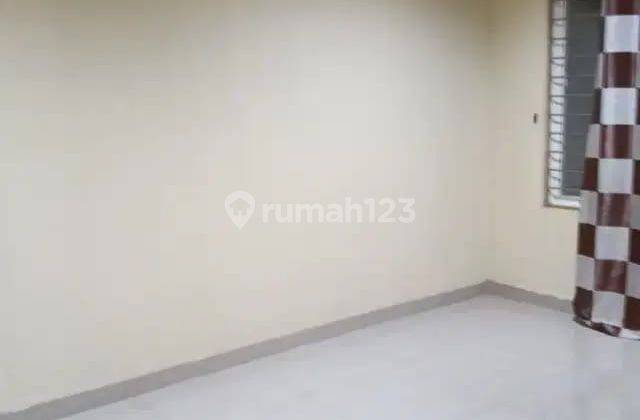 Disewakan Cepat Rumah Keren Dalam Komplek Puri Grisenda PIK Jakarta Utara  2