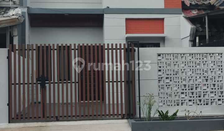 Nice Newly Renovated Ready-to-Live House in Citra 2, Cengkareng, West Jakarta Nice Newly Renovated Ready-to-Live House in Citra 2, Cengkareng, West Jakarta