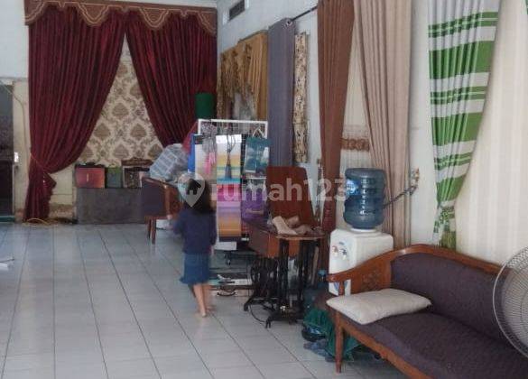 Disewakan Ruko di Lokasi Strategis di Pamulang Tangerang Selatan 3