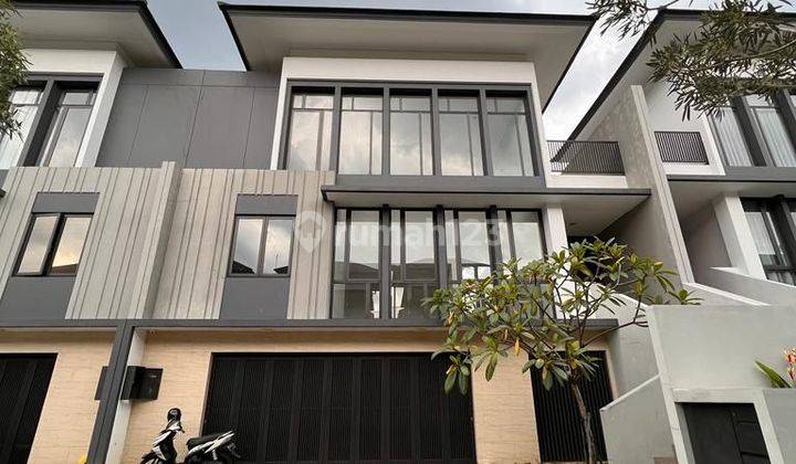 Dijual Barang Langka Rumah Mewah di Lakewood Nava Park BSD City 2