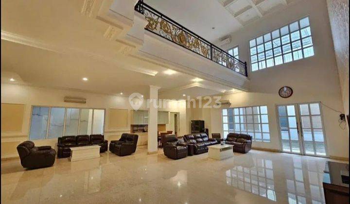 Dijual Cepat Rumah Mewah nan Cantik di Alam Sutera 2