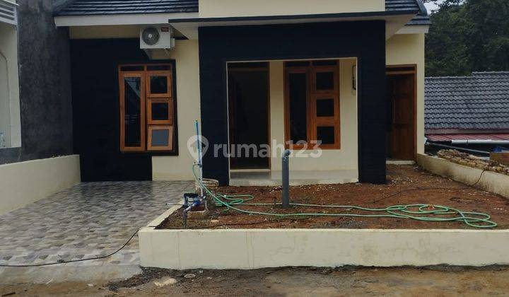 Rumah Cluster Lingkungan UNNES 2