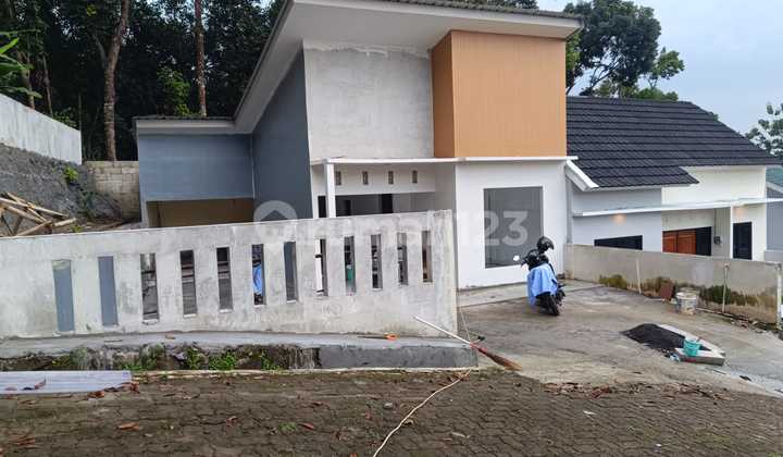 Rumah Baru Siap Huni Pakintelan bisa KPR